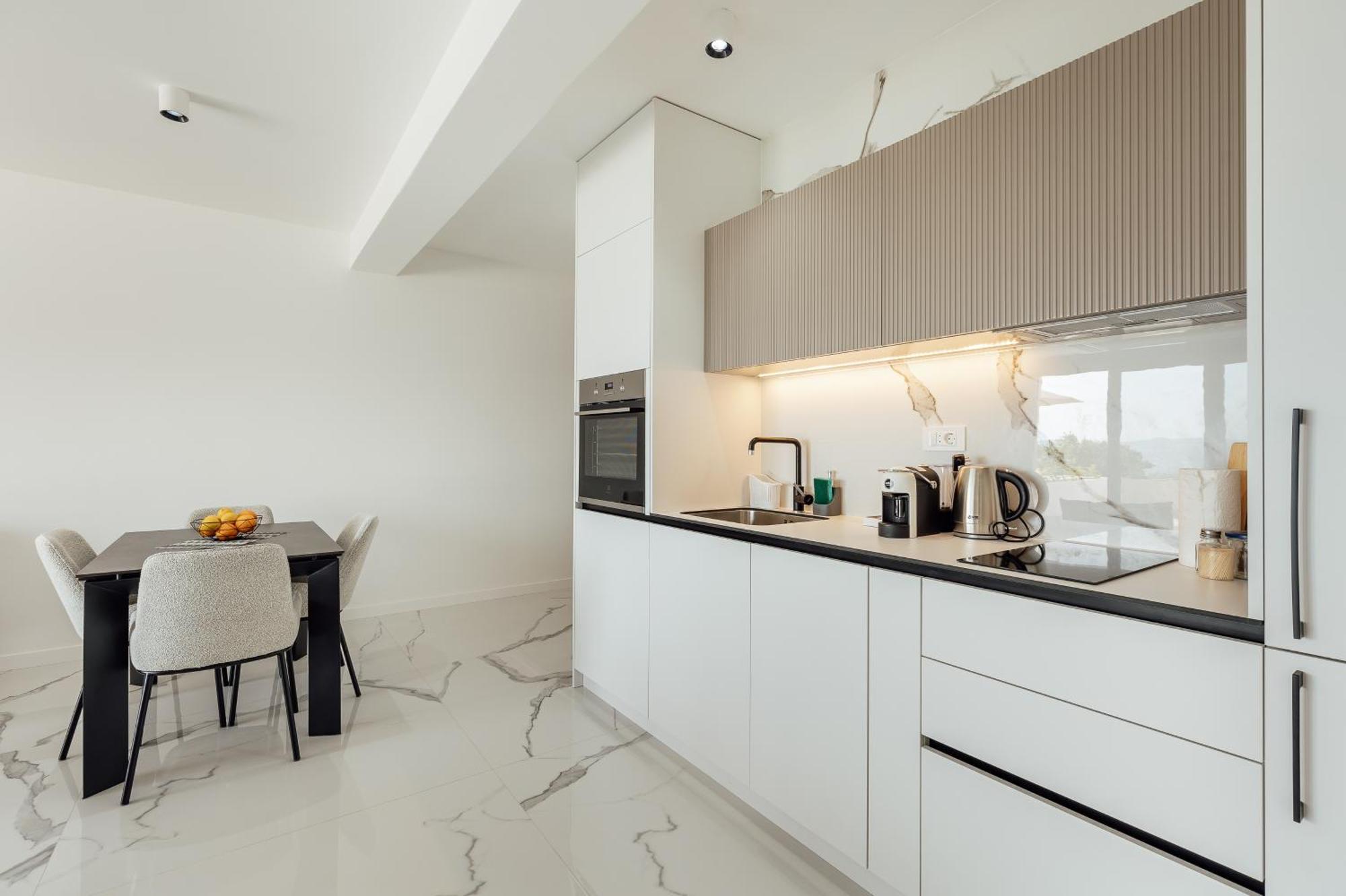 Savina Beachfront Oasis 헤르섹 외부 사진
